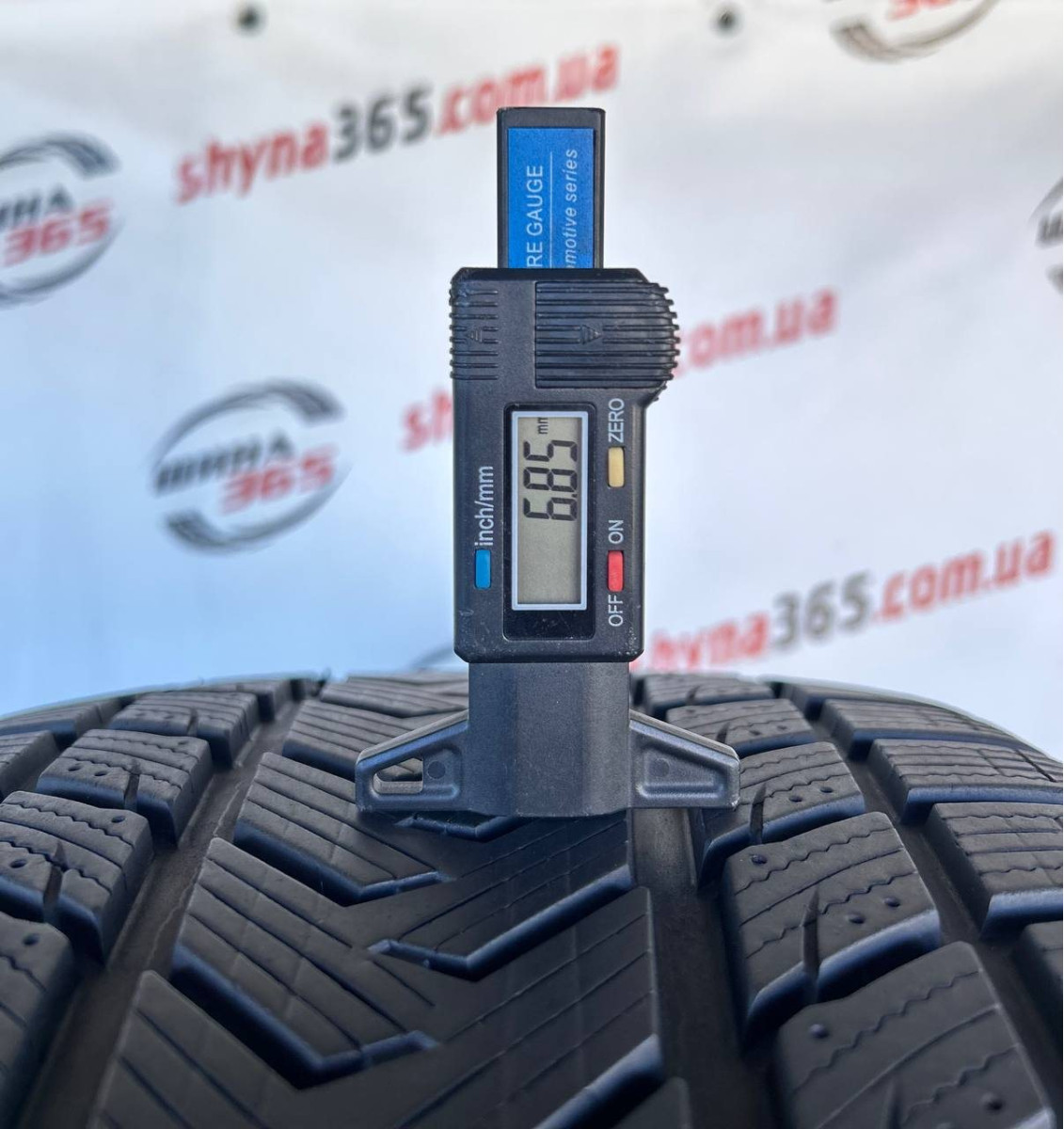 285/40 R22 GRIPMAX SUREGRIP PRO WINTER 6mm