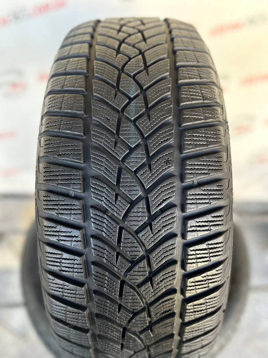 225/55 R17 GOODYEAR ULTRAGRIP PERFORMANCE + 7mm