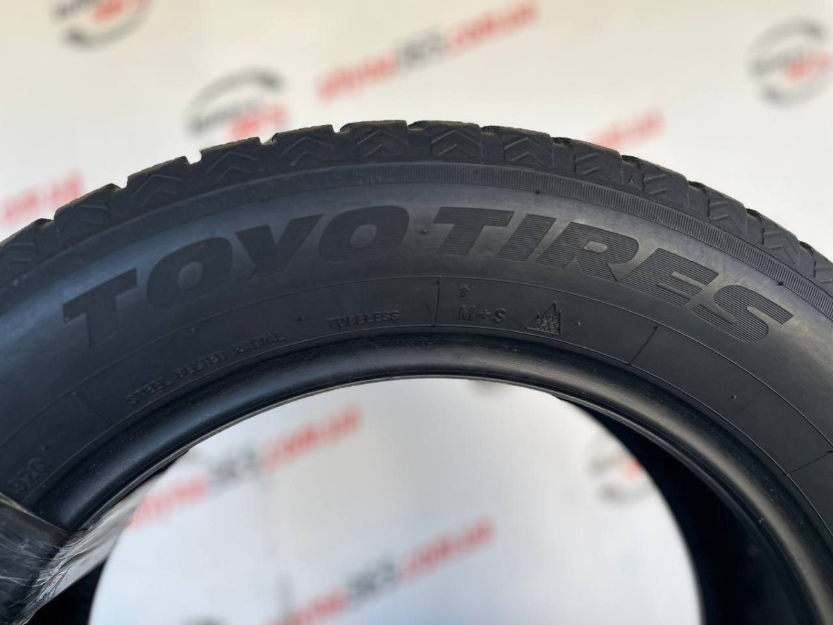 205/60 R16 TOYO OBSERVE GIZ2 8mm