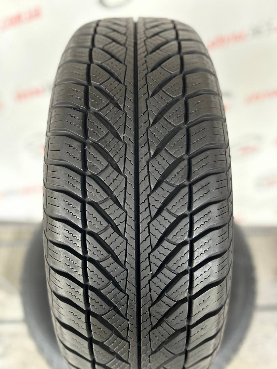 205/65 R16 GOODYEAR ULTRAGRIP 8 PERFORMANCE 7mm