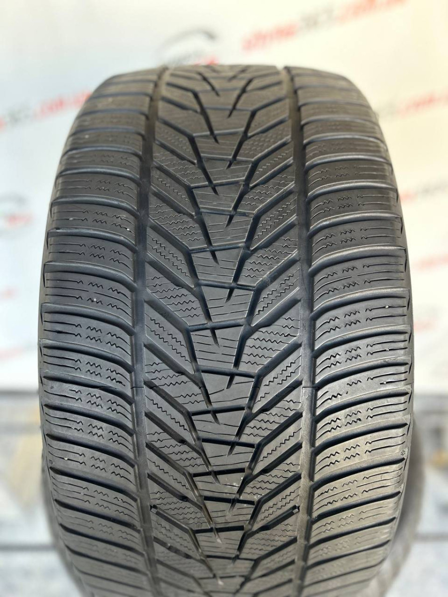 275/30 R20 HANKOOK WINTER I CEPT EVO3 W330 5mm