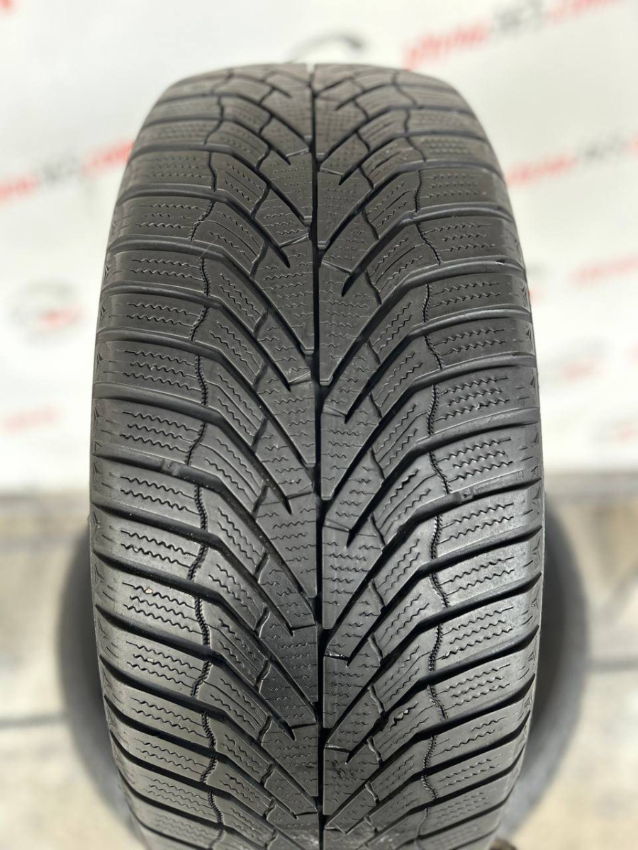 215/55 R16 KUMHO WINTERCRAFT WP52 6mm
