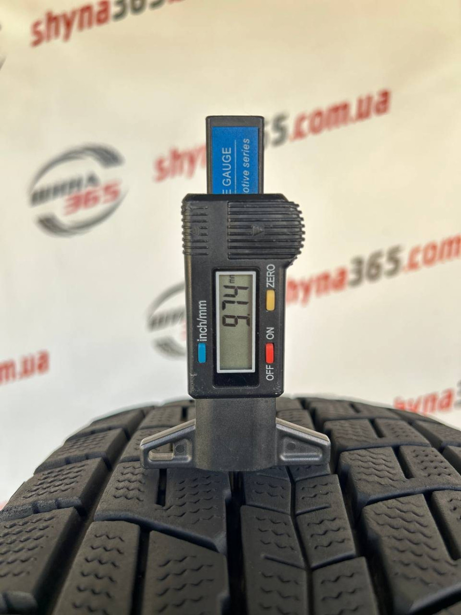 215/70 R16 DUNLOP WINTER MAXX SJ8 + 9mm