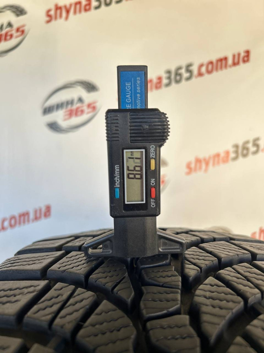 225/40 R18 KUMHO WINTERCRAFT WP71 8mm