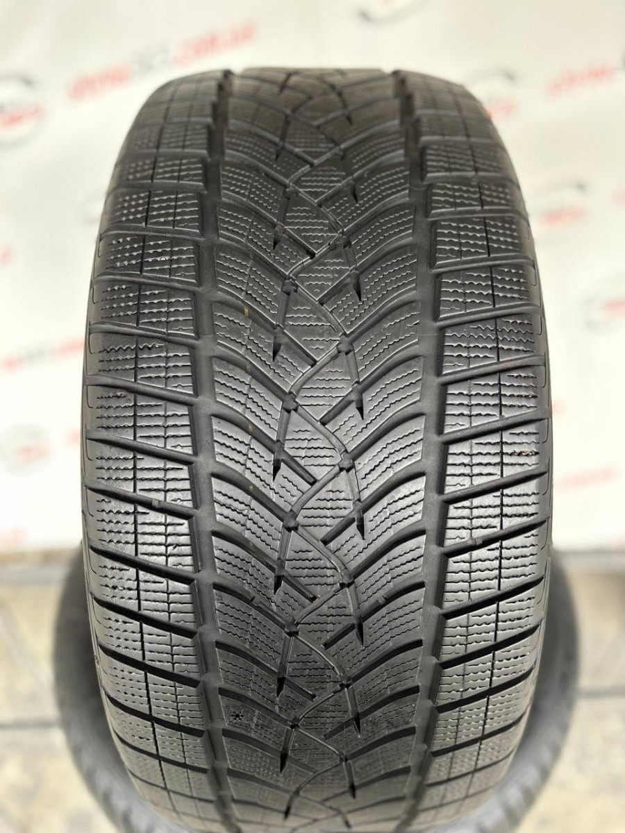 275/40 R20 GOODYEAR ULTRAGRIP PERFORMANCE + SUV 6mm