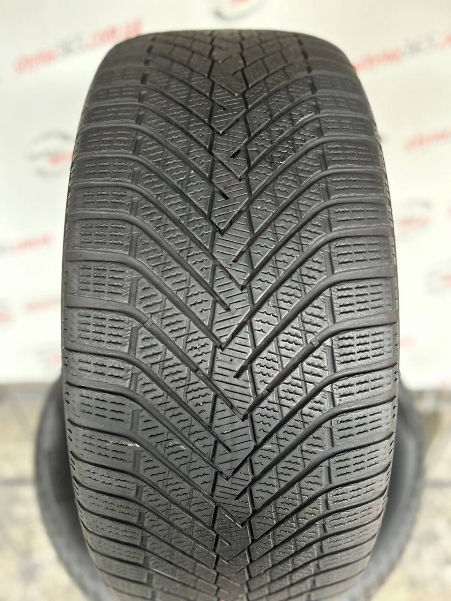 285/45 R21 PIRELLI SCORPION WINTER 2 6mm