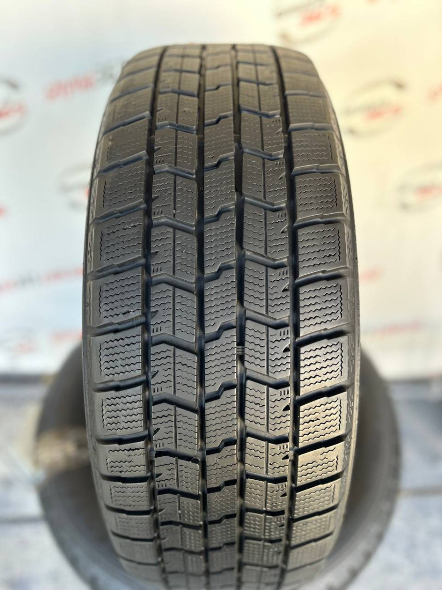 215/55 R17 GOODYEAR ICE NAVI 7 8mm
