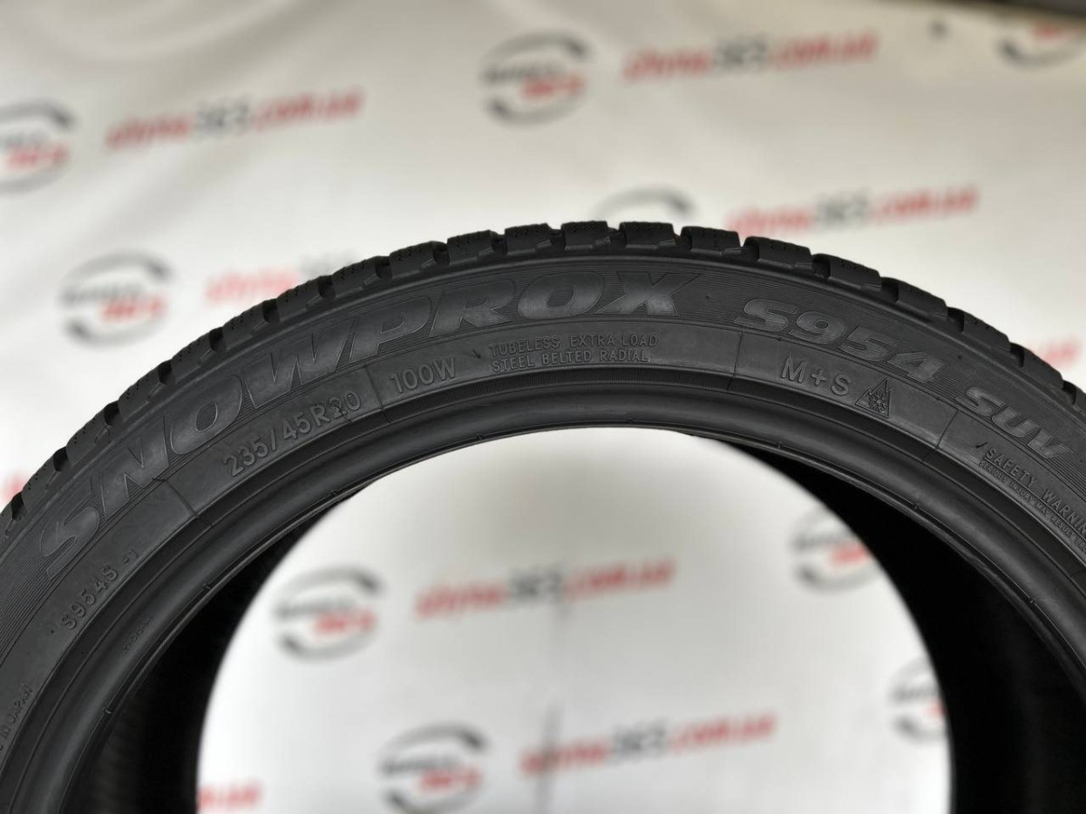 235/45 R20 TOYO SNOWPROX S954 SUV 7mm