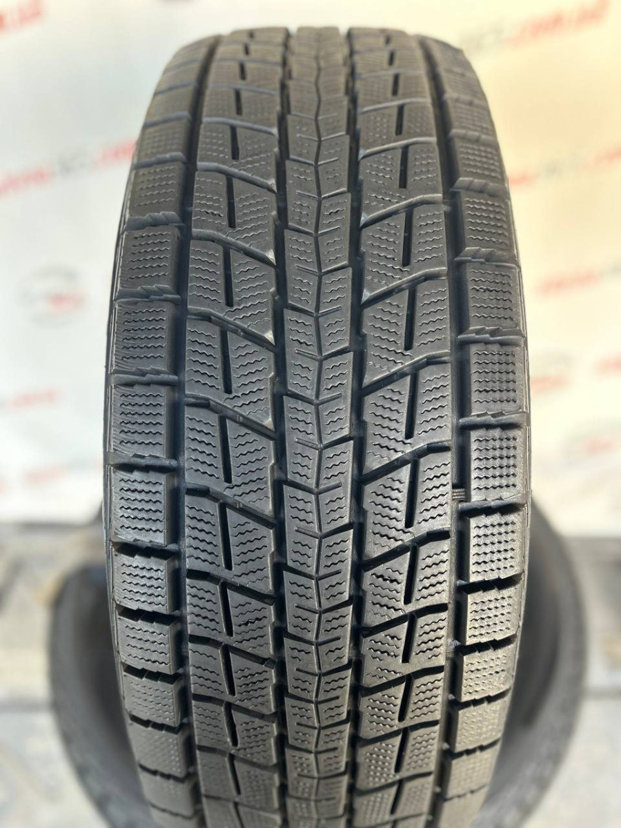 265/70 R16 DUNLOP WINTER MAXX SJ8 9mm