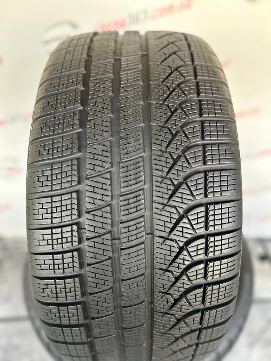 275/35 R20 PIRELLI PZERO WINTER 7mm